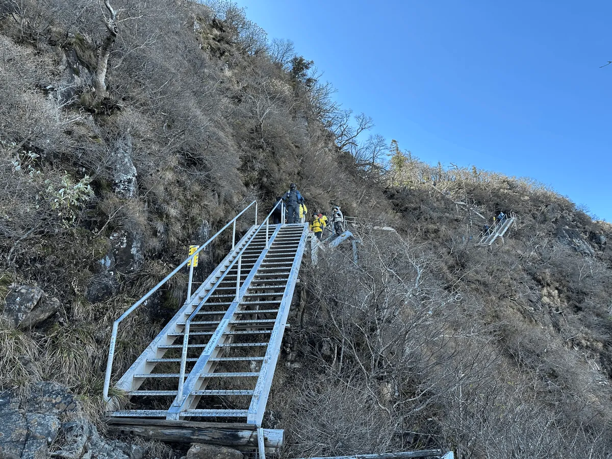 Alternate stair route. THe stairs are metal