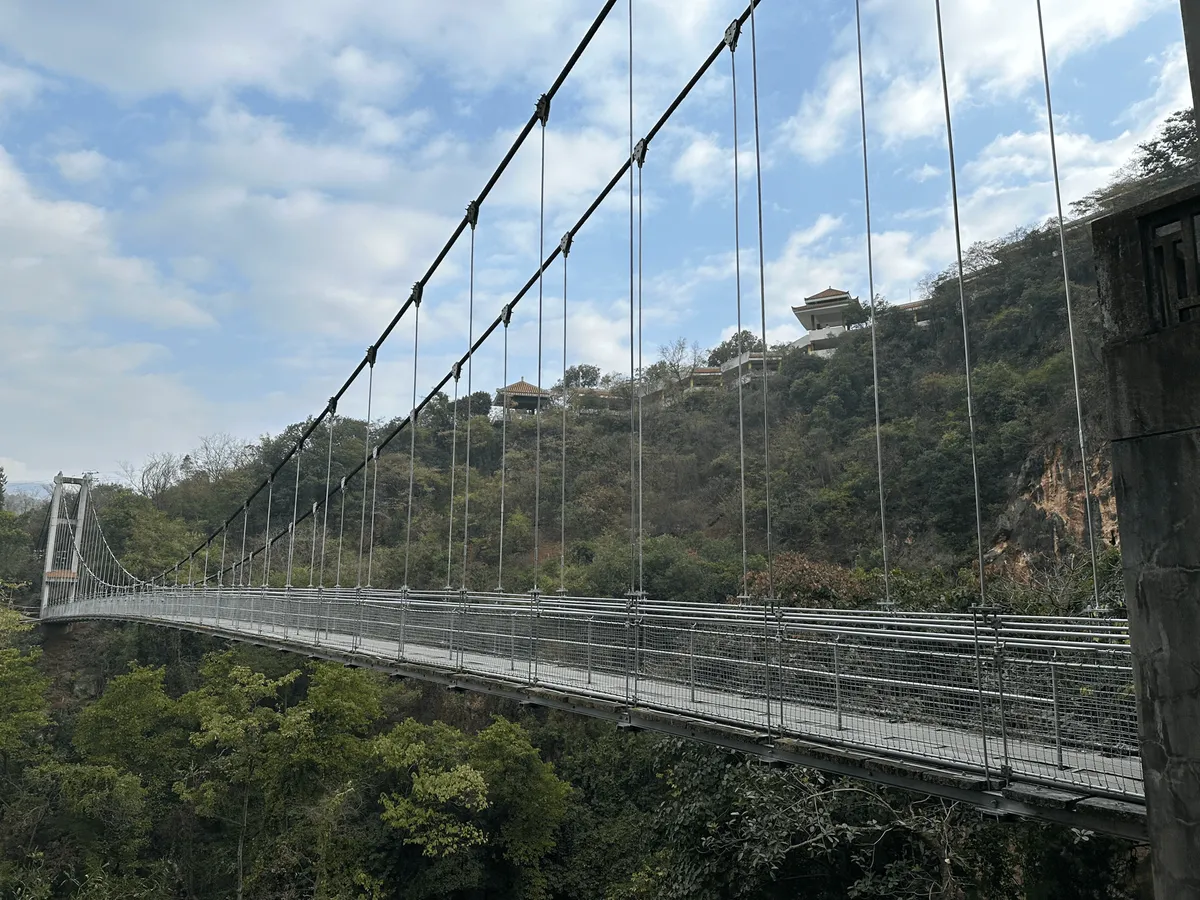 Large suspension bridge spanning across the valley