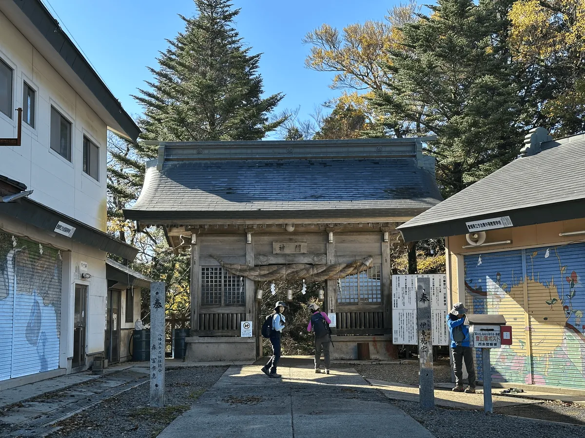 The start of the trail is through a shrine gate