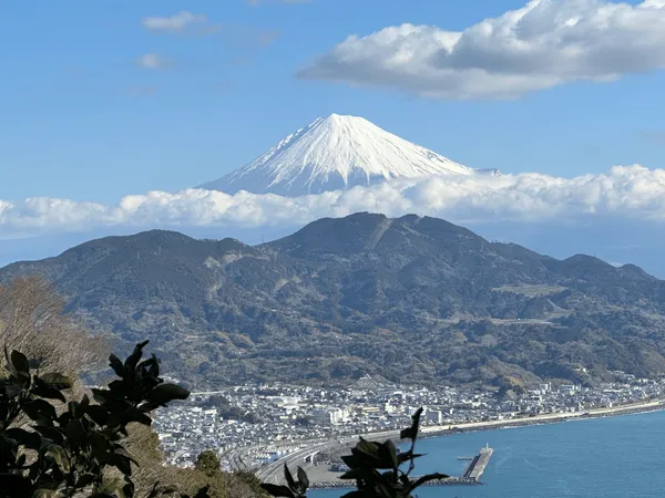 Mt Hamaishidake (浜石岳)