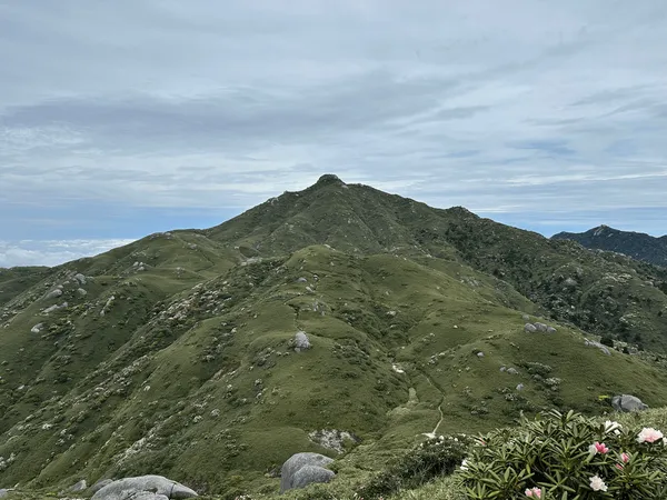 Mt Miyanoura (宮之浦岳)