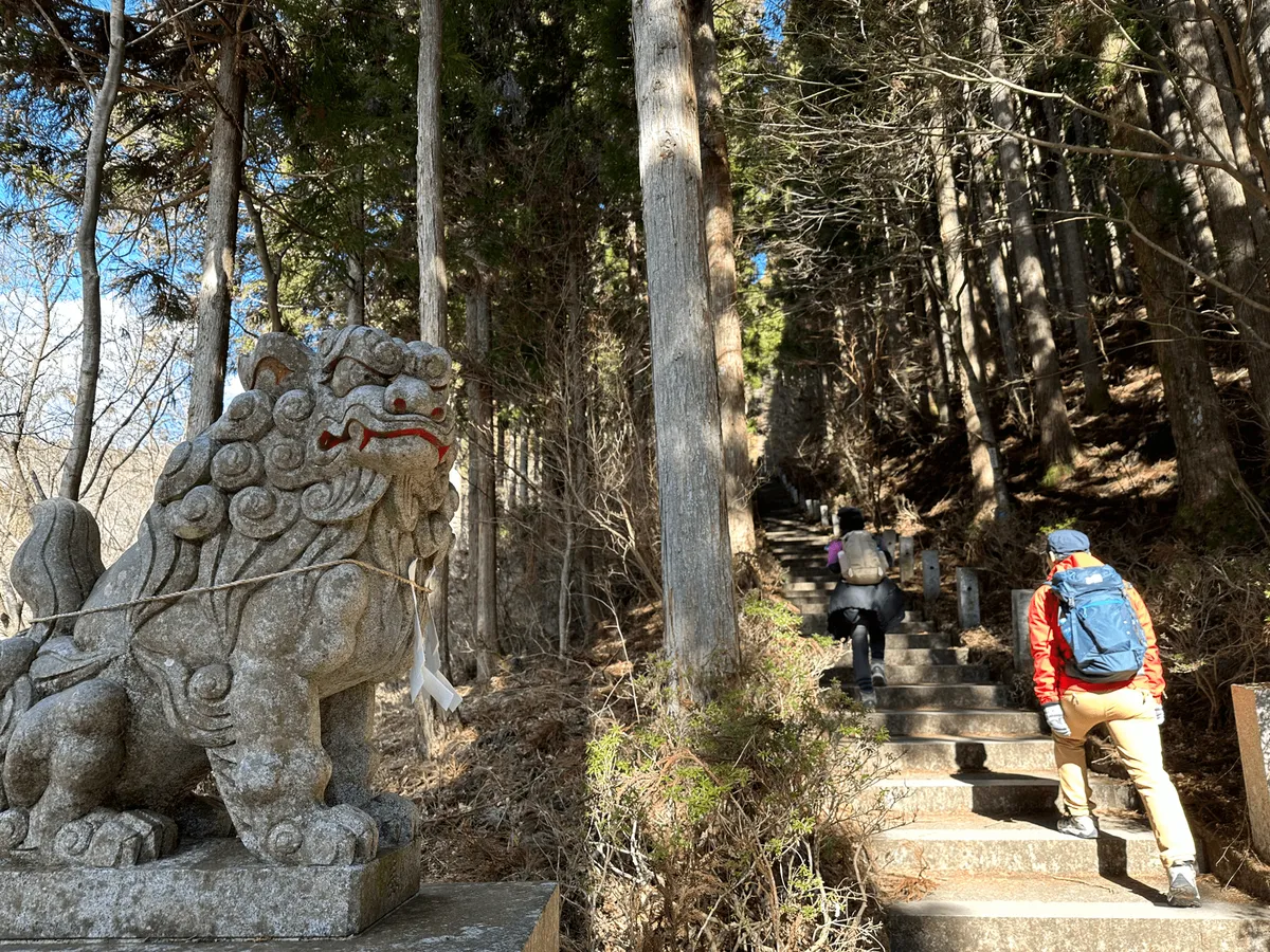 A long stone staircase that stretches up