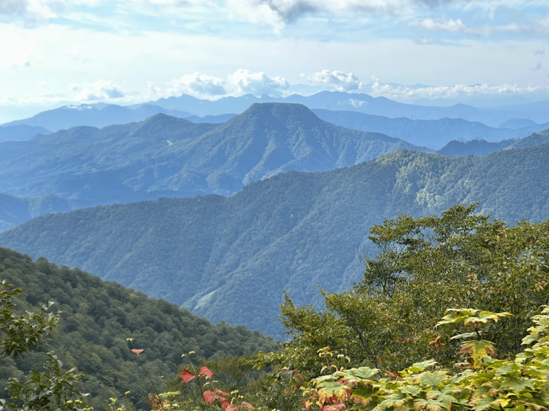 A view out into the distant mountain ranges.