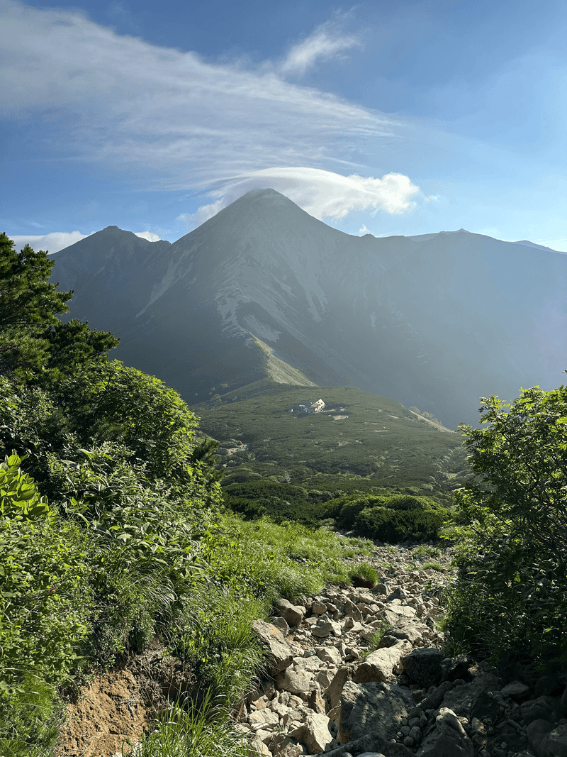 Mt Washi head on