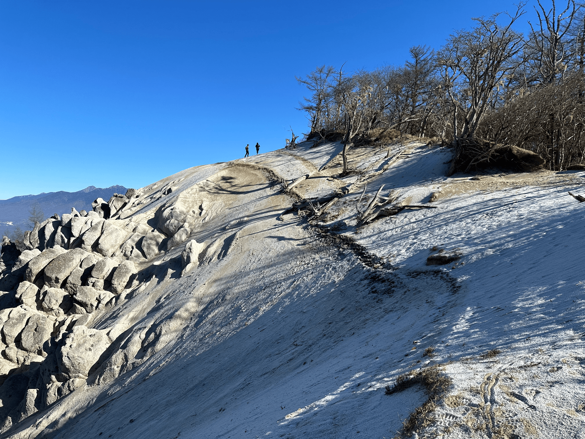 Mt Hinata (日向山)