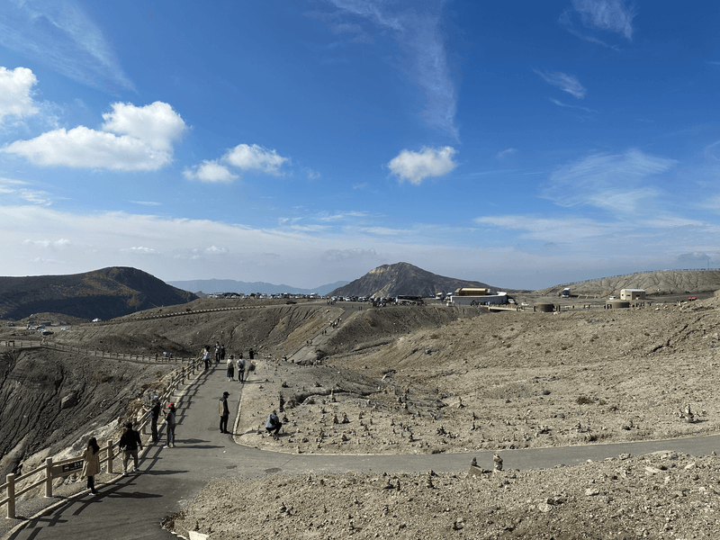 mt aso tourists